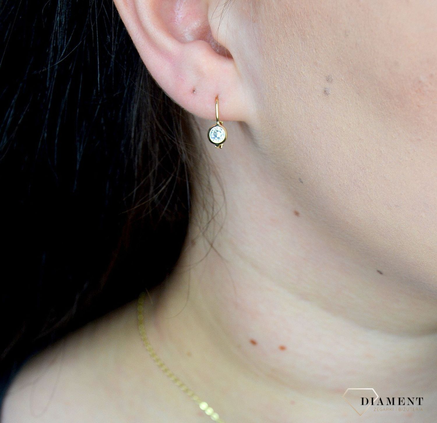 Złote kolczyki dla dziewczynki 585 wiszące z cyrkonią KL 1553 585.jpg